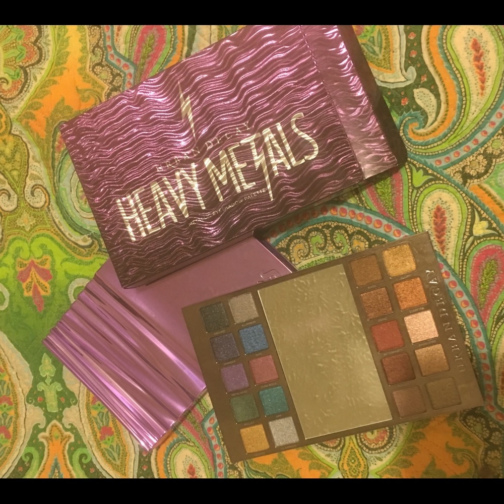 Urban Decay Heavy Metals Eyeshadow Pallete